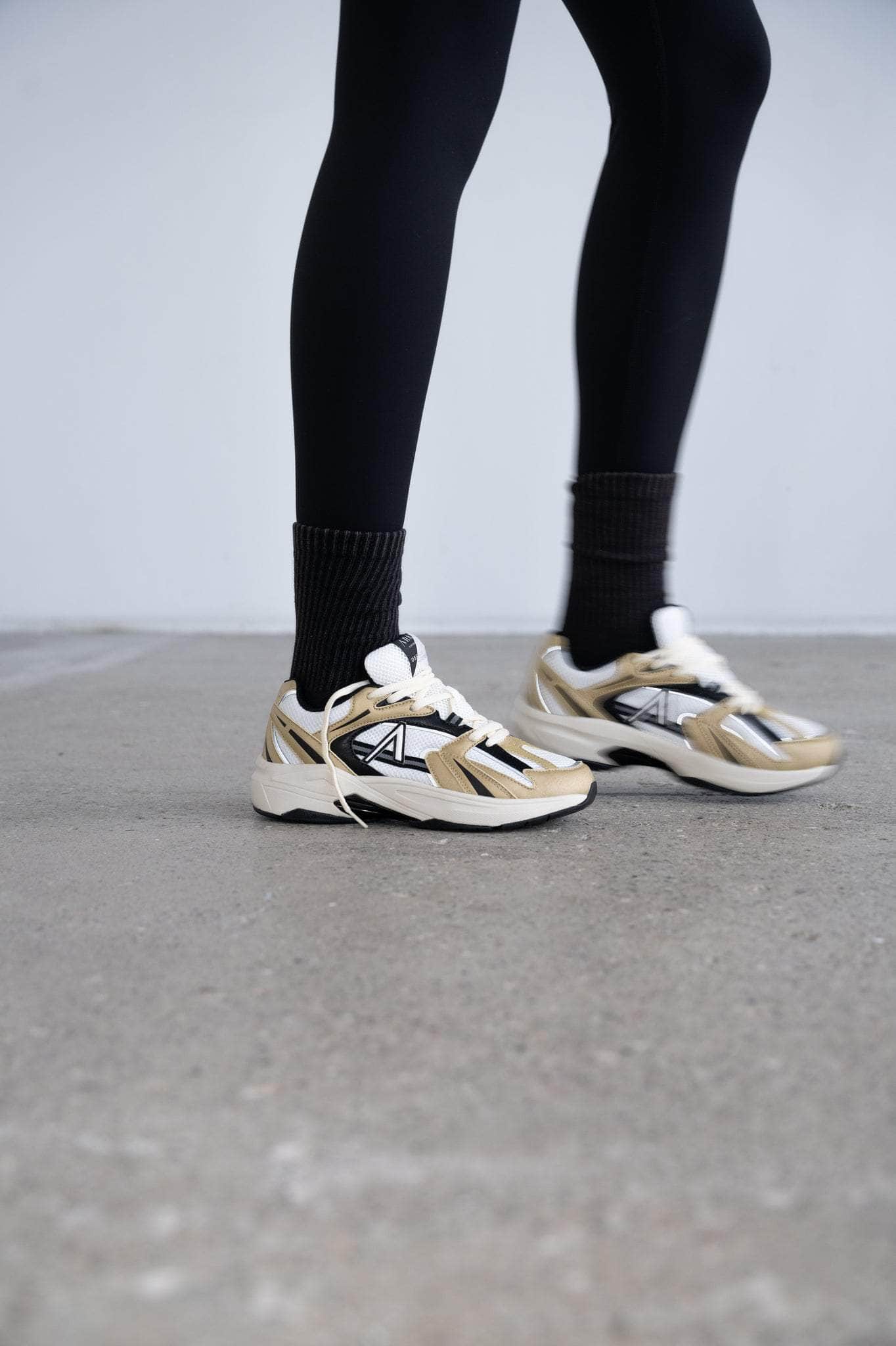 ARKK Essential Line Oserra | Gold Black | Men Oserra